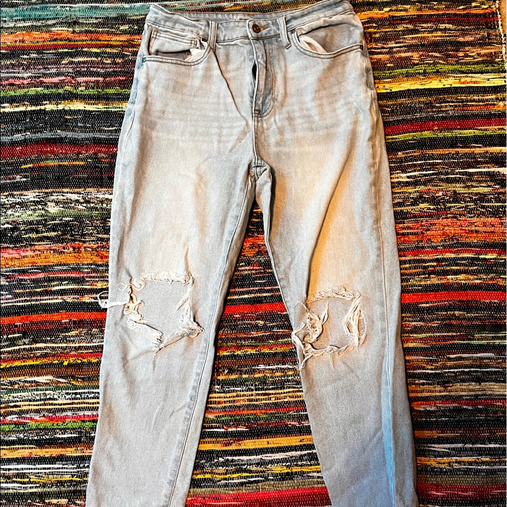 Light wash blue jeans size 11